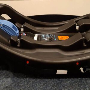Rent Joie Clickfit Base – non-Isofix from us when are you are visiting Cape Town or rent for a few months if you are a new mom.