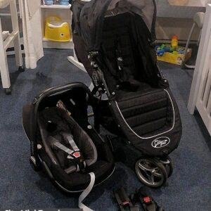 City Mini Travel System with adapters