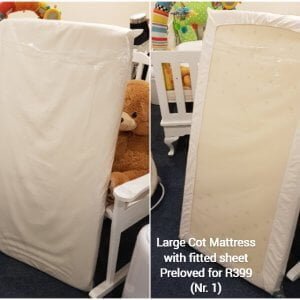 Large Cot Mattress with fitted sheet Nr. 1