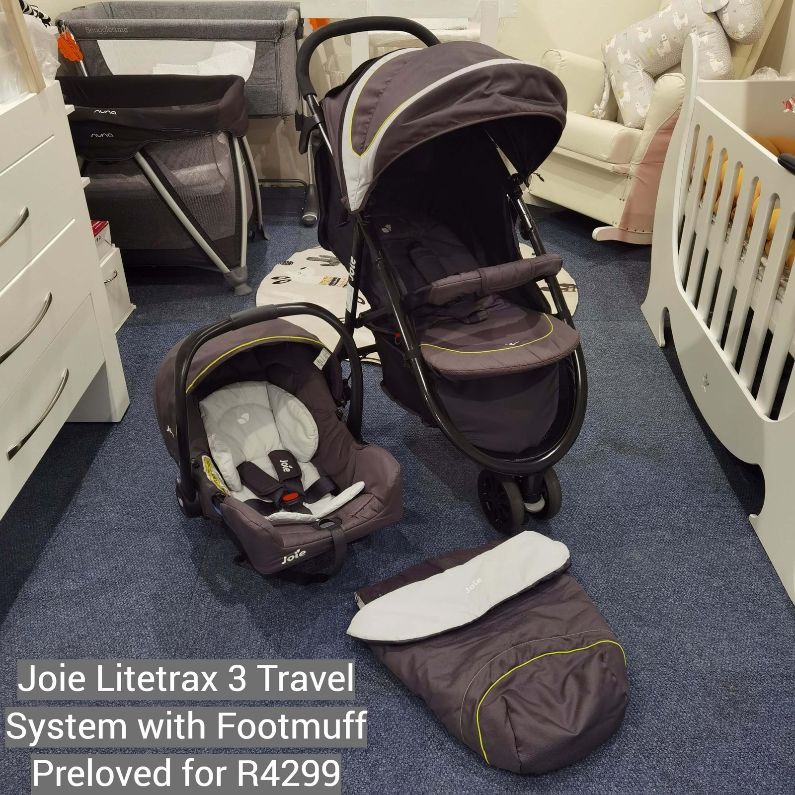 Joie litetrax shop with footmuff