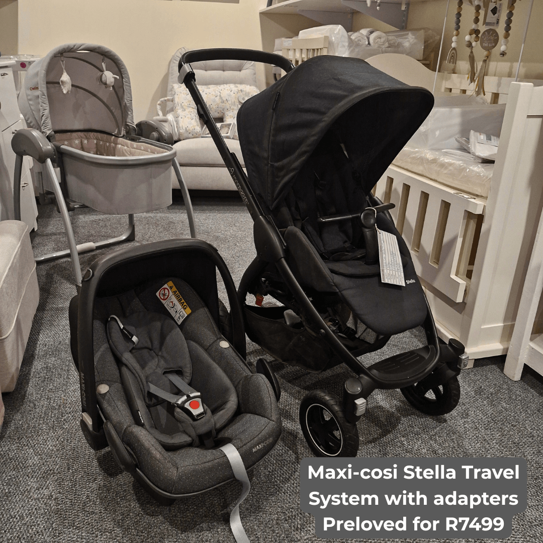 Maxi Cosi Stella Travel System with Adapters