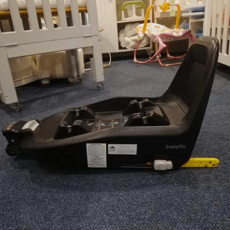 Rent Maxi-cosi 2 Way Familyfix