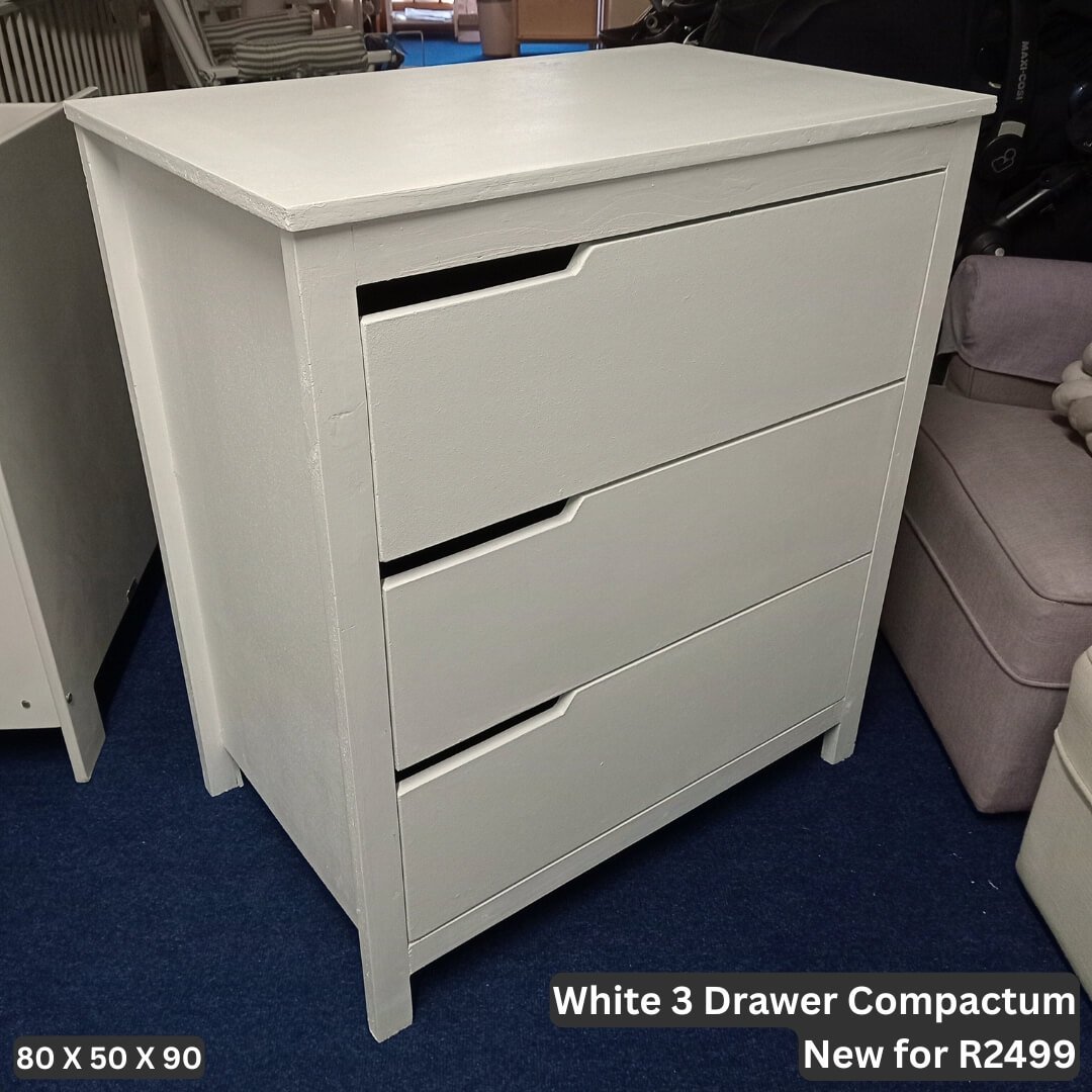 New White 3 Drawer Compactum