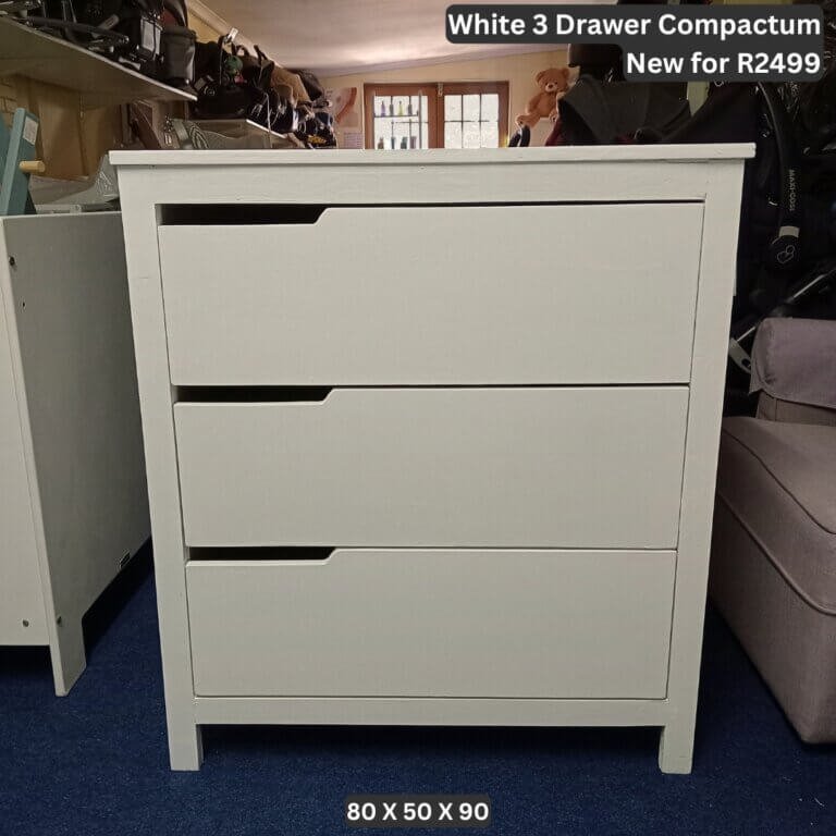 New White 3 Drawer Compactum