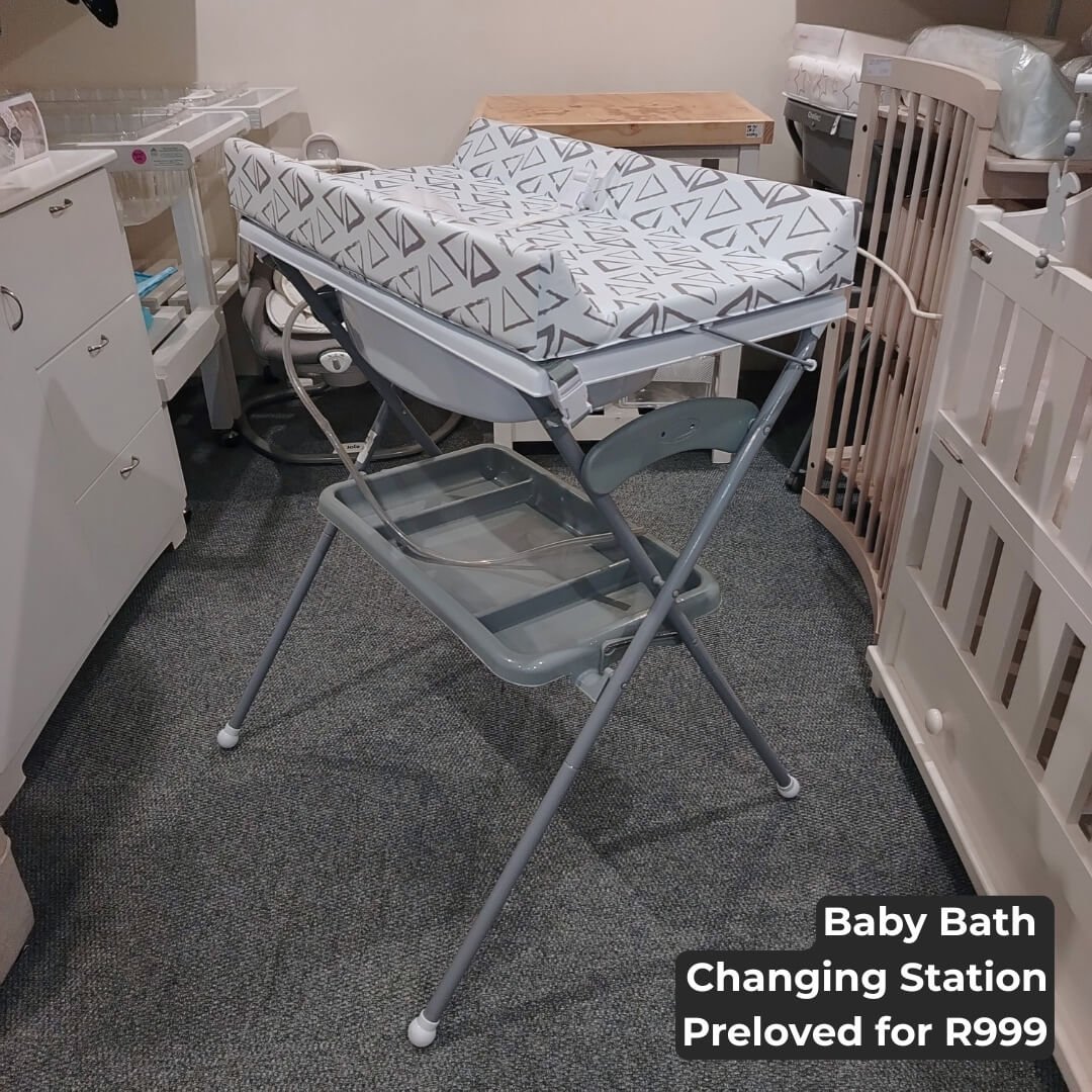Baby Bath Changing Station