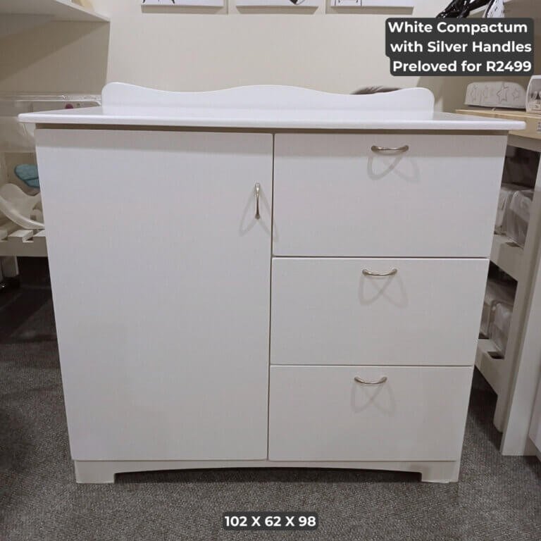 White Compactum with Silver Handles