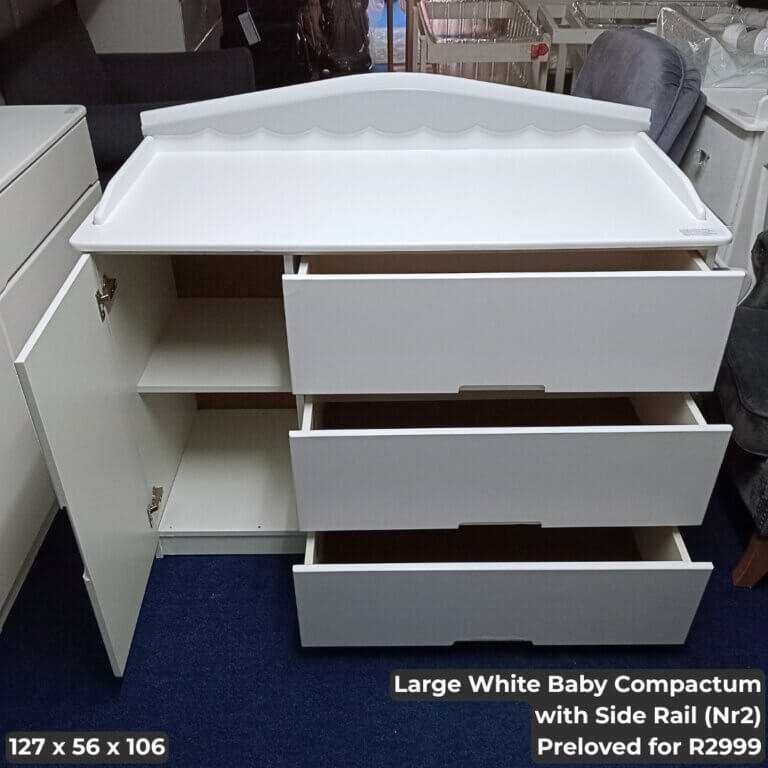 Large White Baby Compactum with Side Rail