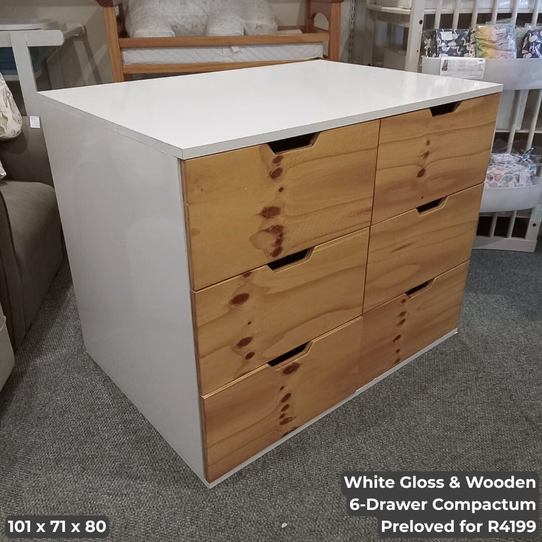 White Gloss & Wooden 6-Drawer Compactum