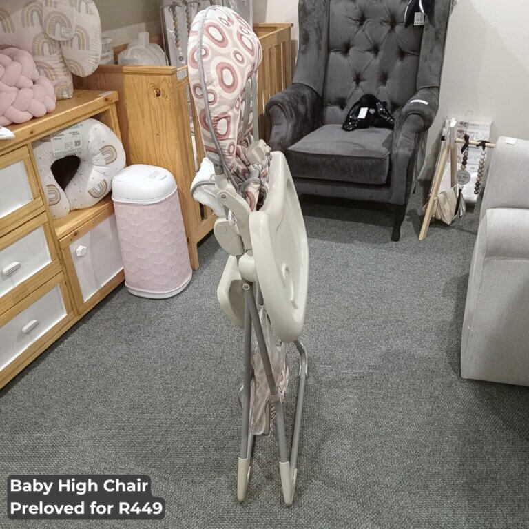 High Chair - Beige Circles