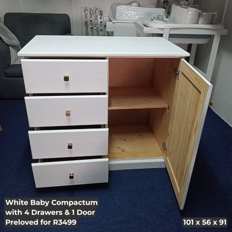 White Baby Compactum