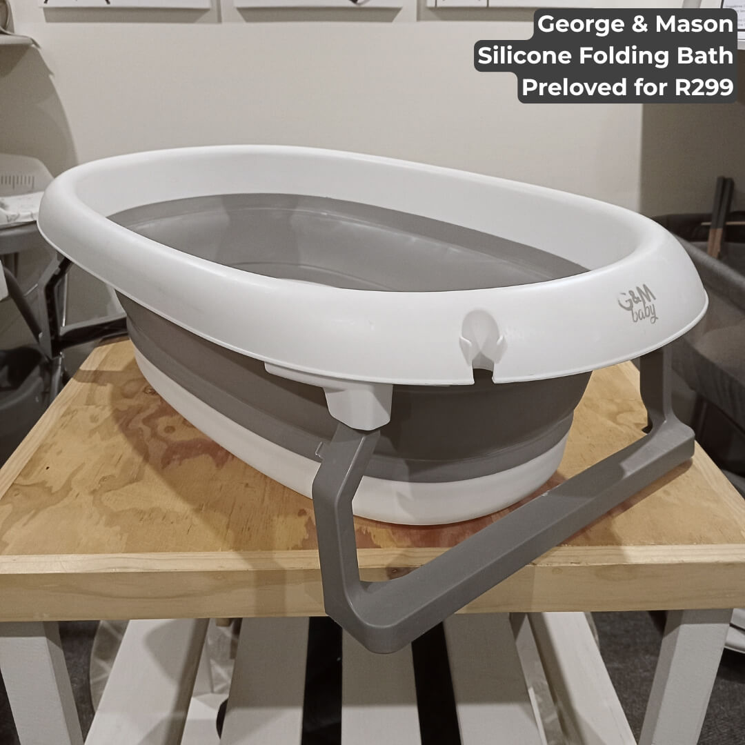 George & Mason Silicone Folding Bath