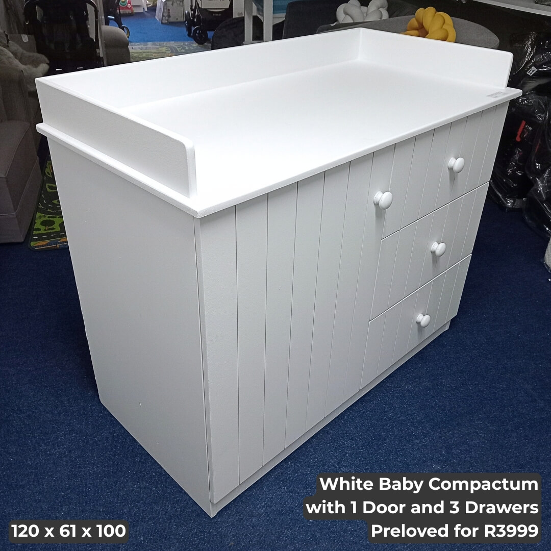 White Baby Compactum