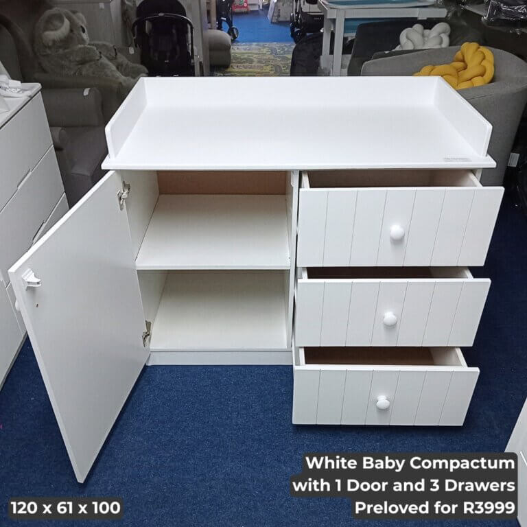 White Baby Compactum